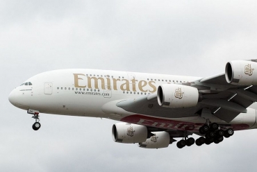 A6-EDG (023) 2009 Airbus A380-861