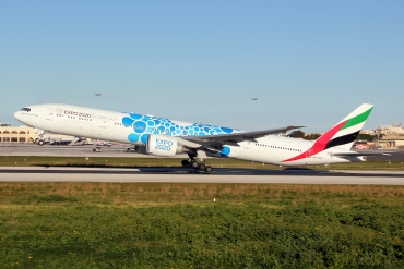 A6-EGB (38985) 2011 Boeing 777-31H(ER)