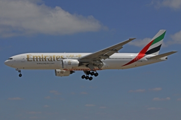 A6-EML (29325) 1998 Boeing 777-21H(ER)