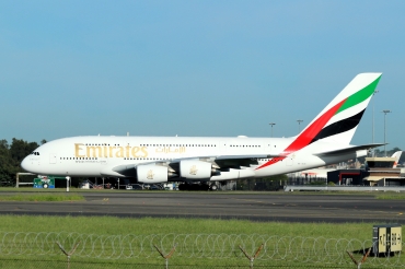 A6-EUE (217) 2016 Airbus A380-861