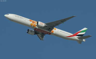 A6-ENM (41359) 2013 Boeing 777-31H(ER)