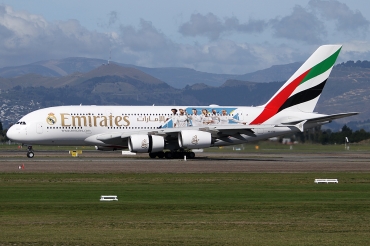 A6-EUG (219) 2016 Airbus A380-861