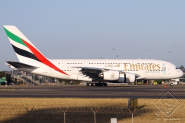A6-EDB (013) 2008 Airbus A380-861