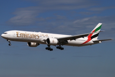 A6-EBY (33864) 2007 Boeing 777-31H/ER