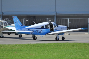 SP-TUT (cn 2844145) Piper PA-28R-201