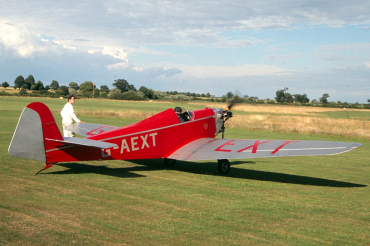 G-AEXT (123) 1937 Dart Kitten II