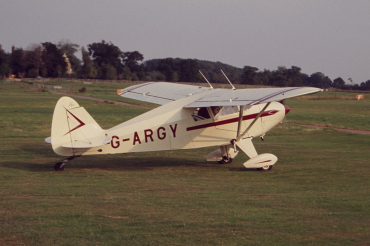 G-ARGY (22-7620) 1960 Piper PA-22-160(TD)
