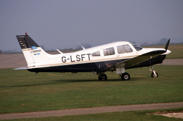 G-LSFT (28-8516008) 1985 Piper PA-28-161 Cherokee Warrior II