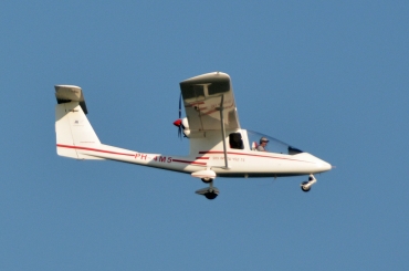 PH-4M5 (097S) 2011 Sky Arrow 450 TGS