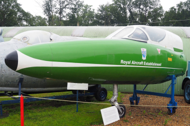 ET-272 1958 Hawker Hunter T53