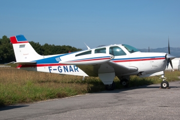F-GNAR (CE-1735) Beechcraft F33A Bonanza