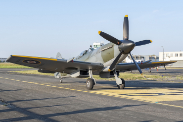 G-SXIV - RM927 1944 Supermarine Spitfire