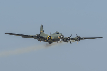 G-BEDF / 124485 1944 Boeing B-17G Flying Fortress
