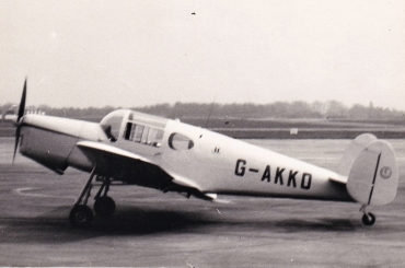G-AKKO (6716) 1950 Miles M38 Messenger 2A