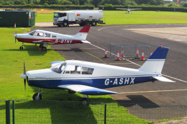 G-ASHX (28-1266) 1963 Piper PA-28-180 Cherokee