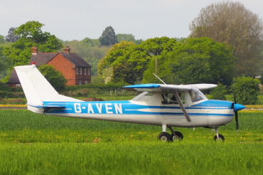 G-AVEN (0202) 1966 Reims-Cessna F150G