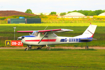 G-AVHM (0181) 1967 Reims-Cessna F150G