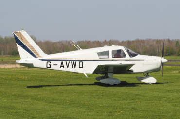 G-AVWD (28-23700) 1967 Piper PA-28-140 Cherokee