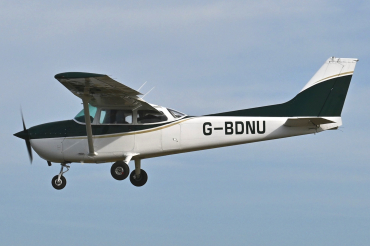 G-BDNU (1405) 1976 Reims-Cessna F172M Skyhawk