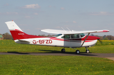 G-BFZD (0010) 1978 Reims-Cessna FR182 Skylane RG