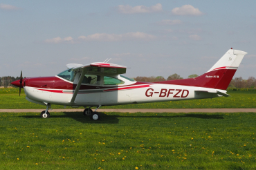 G-BFZD (0010) 1978 Reims-Cessna FR182 Skylane RG