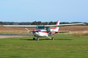 G-BJVM (172-69374) 1977 Cessna 172N Skyhawk