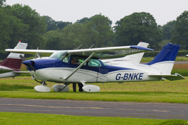 G-BNKE (172-73886) 1980 Cessna 172N Skyhawk