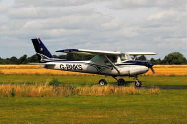 G-BNKS (152-83186) 1979 Cessna 152