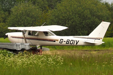 G-BOIV (150-78620) 1976 Cessna 150M