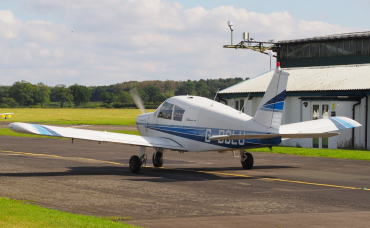 G-BSLU (28-24733) 1968 Piper PA-28-140 Cherokee