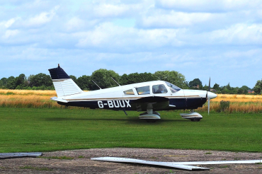 G-BUUX (28-5128) 1968 Piper PA-28-180 Cherokee