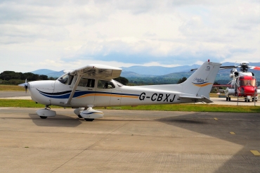 G-CBXJ (172S8125) Cessna 172S Skyhawk