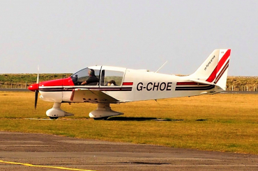 G-CHOE (1046) 1975 Robin DR-400-140B Major