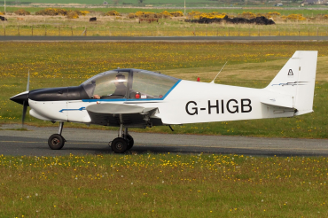 G-HIGB (365) 2002 Robin R-2120U Alpha