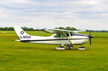 G-MISH (182-67888) 1981 Cessna 182R Skylane