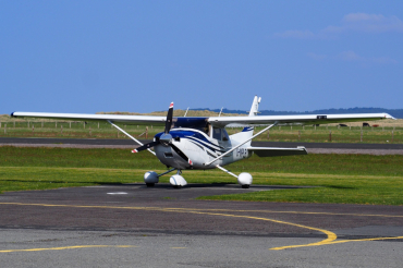 G-MPLB (18281646) 2005 Cessna 182T Skylane