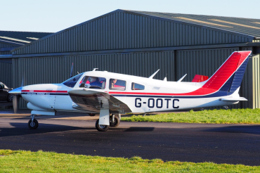 G-OOTC (28R-7703086) 1977 Piper PA-28R-201T