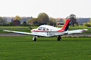 G-OOTC (28R-7703086) 1977 Piper PA-28R-201T