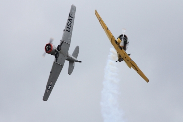 LN-TEX (14A-2268) 1944 North American T-6 Harvard