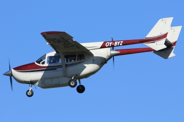 OY-BYZ, (cn F3370025), Reims F337F Super Skymaster