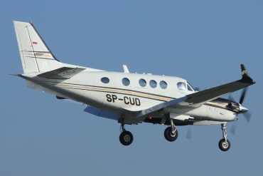 SP-CUD (LJ-1998) Hawker Beechcraft C90GTi