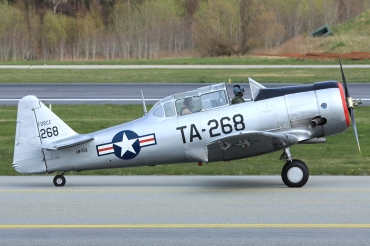 LN-TEX (14A-2268) 1944 North American T-6 Harvard