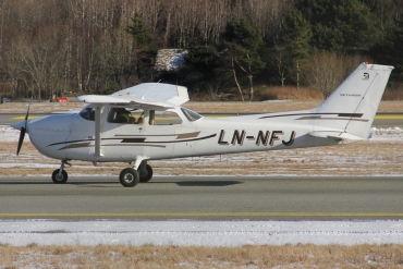 LN-NFJ (F17201483) Reims F172M Skyhawk I