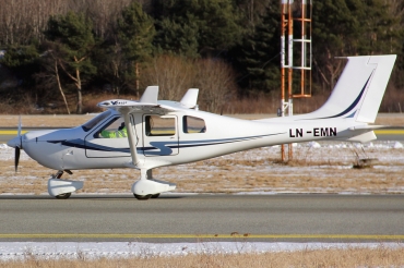 LN-EMN Jabiru J430