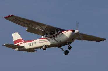 SP-FPA (FR17200395) Reims FR172J Reims Rocket