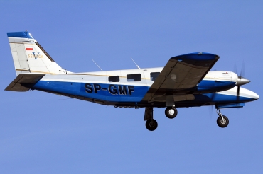 SP-GMF (34-49008) Piper PA-34-220T Seneca V