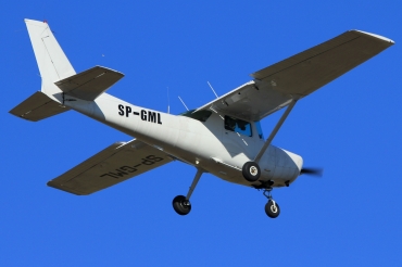 SP-GML (15285116) Cessna 152