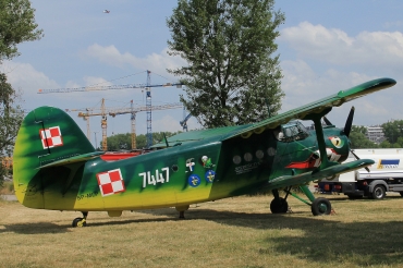 SP-MLP ( 1G-7447 ) PZL-Mielec An-2
