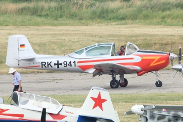 D-ELKS (256) Piaggio P-149D
