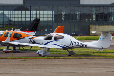 N132WB (40.N393) Diamond DA-40NG Diamond Star